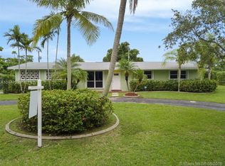 18445 Caribbean Blvd, Cutler Bay, FL 33157