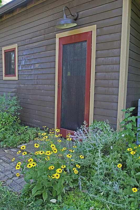 1 bed, 1.0 bath, 700 sqft, $1,275 — Photo 2