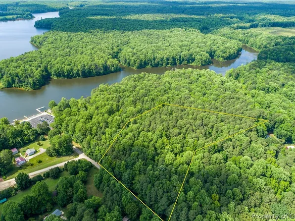 0 Roaring Springs Rd, Gloucester, VA 23061