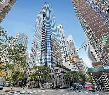 Rented by Realty Group International | media 18