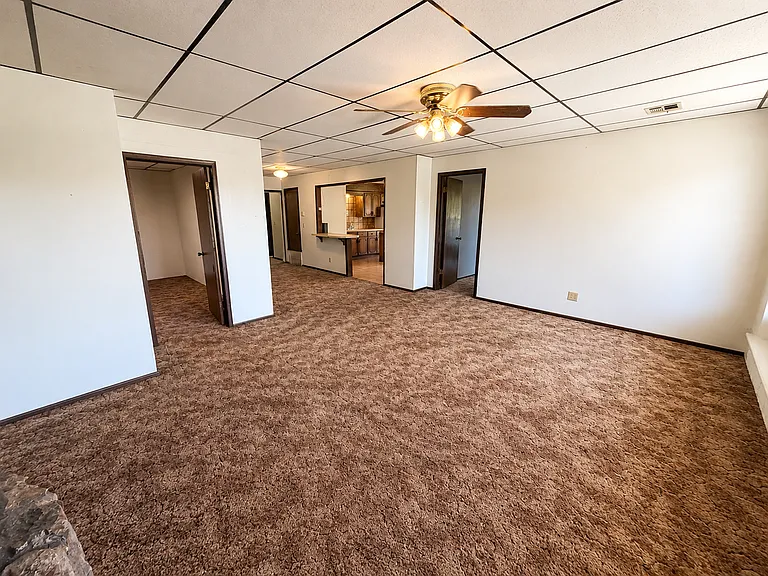 501 N Main St #5 — Photo 2