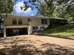 108 Camellia Cir, Florence, MS 39073