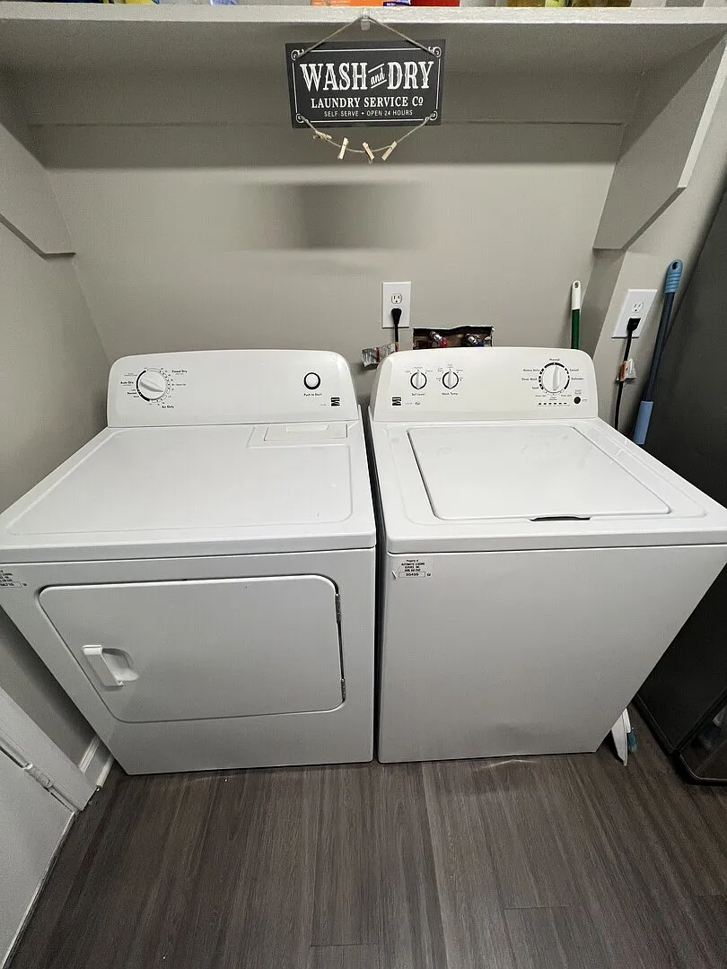 Cozy Quarters — Photo 4