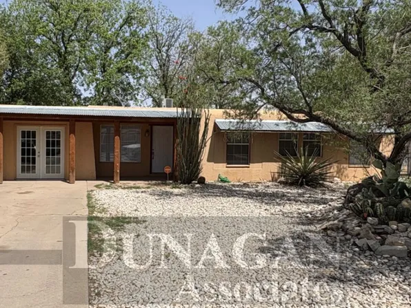 1020 Birch Ln, Carlsbad, NM 88220