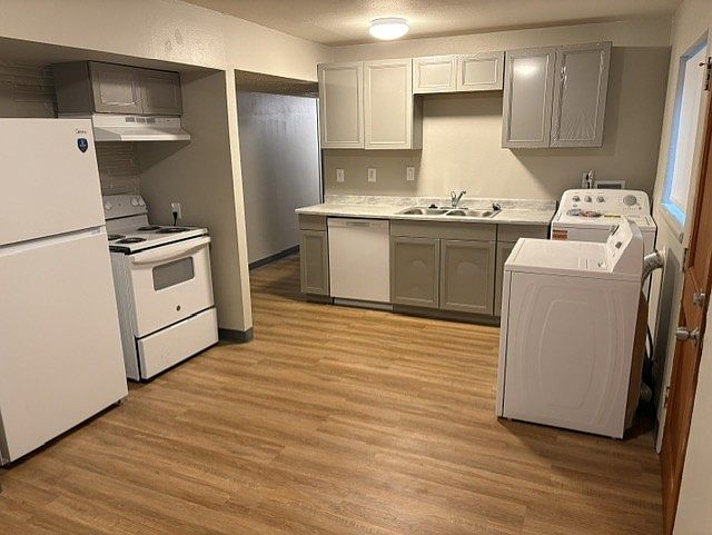 1st image of 10722 6th Ave S #2