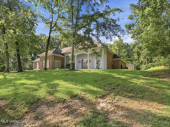 3rd image of 1521 Lake Mimosa Dr