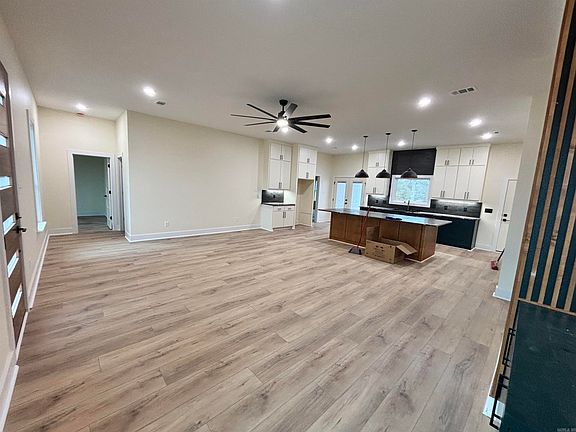 5th image of 16 Avondale Rd