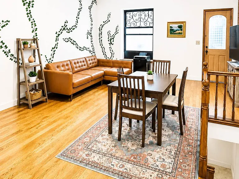 318 W 105th St #1A — Photo 3