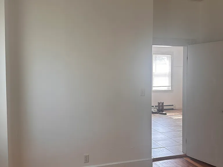 1476 Plainfield Pike — Photo 5