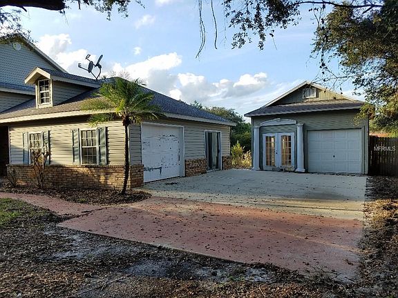 3rd image of 3030 Lockwood Blvd