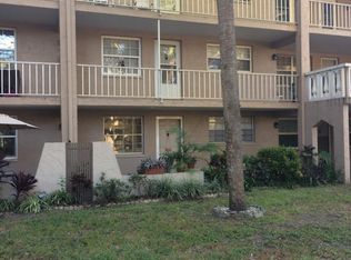 821 Patricia Ave APT 103, Dunedin, FL 34698