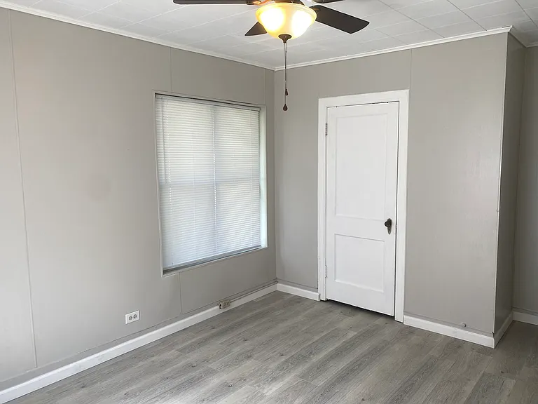 2242 Piedmont Pl — Photo 25