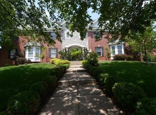 7709 Gannon Ave, Saint Louis, MO 63130
