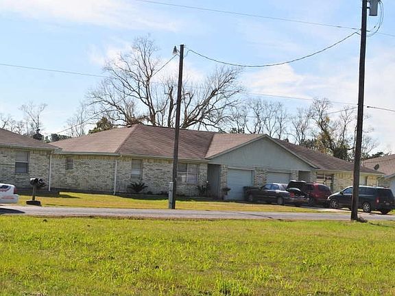 17319 & 17421 Fir Rd