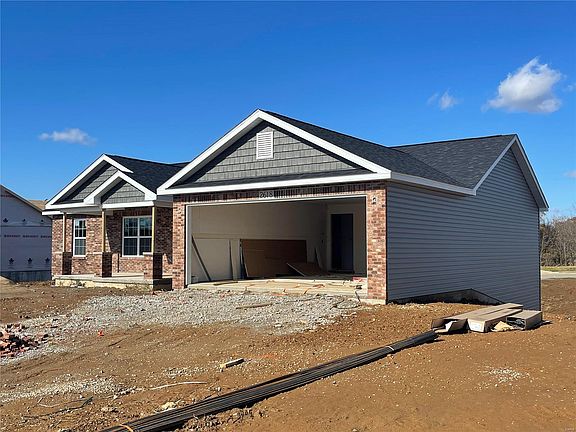 2nd image of 2618 Cortland Dr