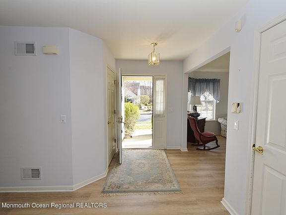 5th image of 2903 Rock Hill Lane