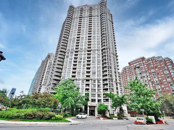 310 Burnhamthorpe Rd W #1701, Mississauga, ON L5B 4P9