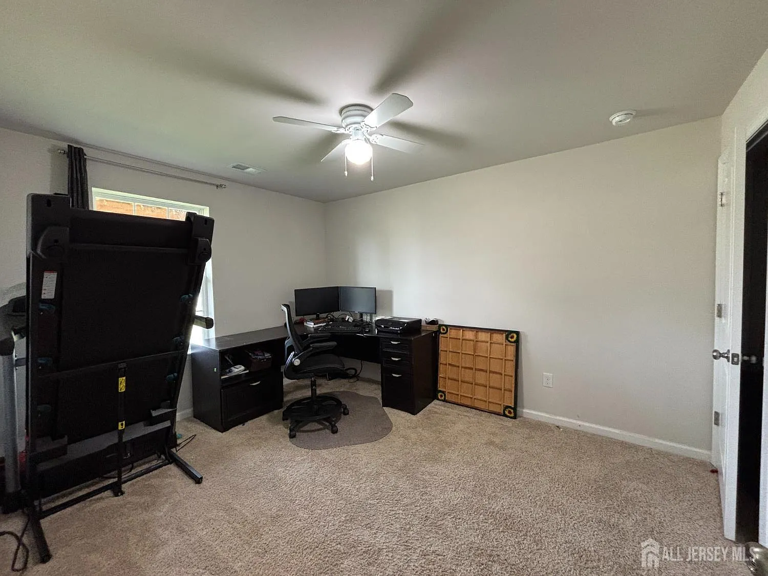 4 bed, 3.5 bath, 2210 sqft, $3,450 — Photo 4