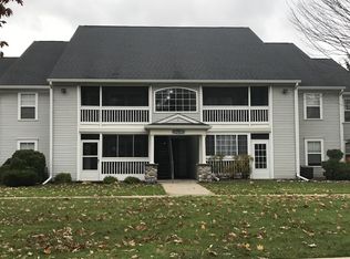 12512 Saint Andrews Way, Fenton, MI 48430