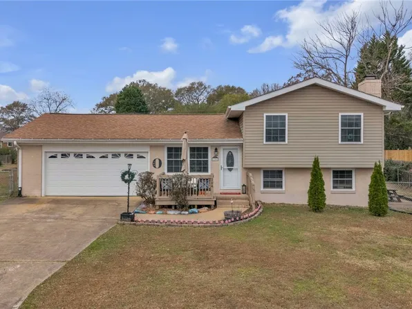 104 Dogwood Cir, Pendleton, SC 29670