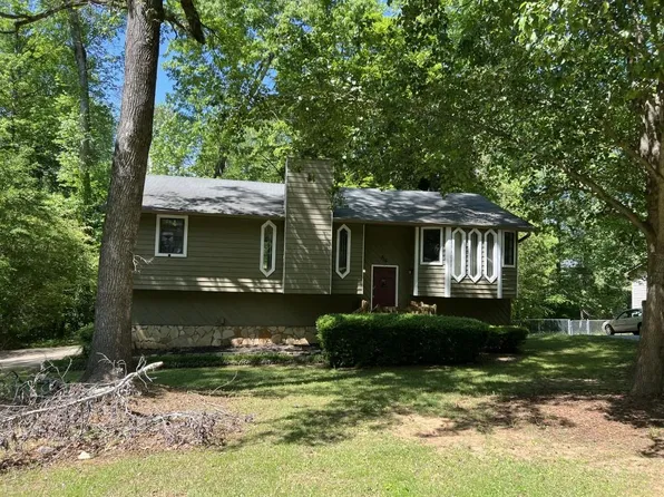 816 Cedar Lake Dr SE, Conyers, GA 30094