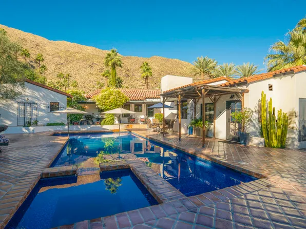 324 W Overlook Rd, Palm Springs, CA 92264