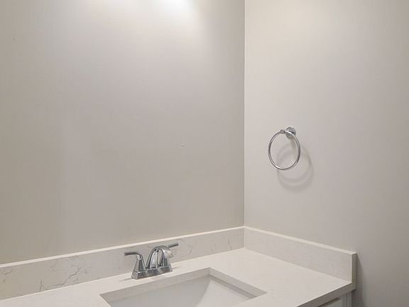 5th image of 30 Lynn Ln Unit 1001