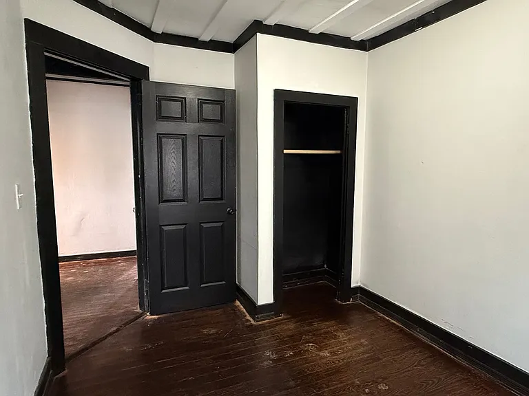 703 Gray Station Rd — Photo 16