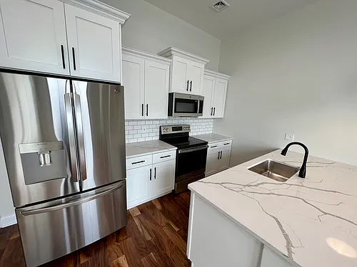 409 Lackawanna Ave #703 Photo 1 409 Lackawanna Ave #703 Photo 1