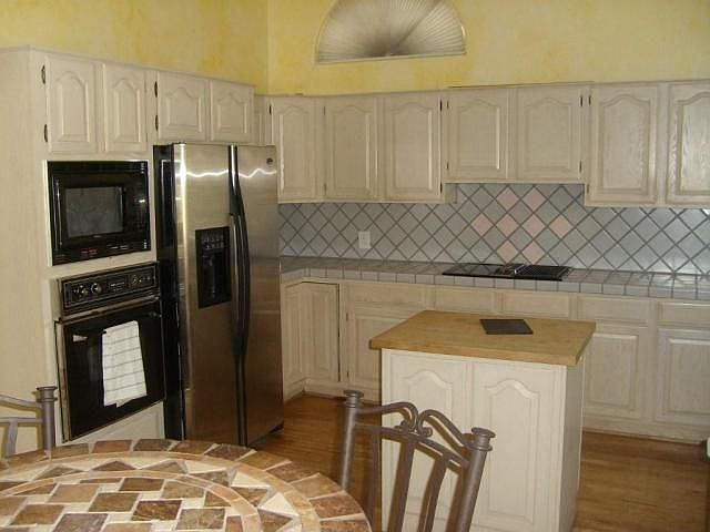 2nd image of 2134 E Marquette Dr