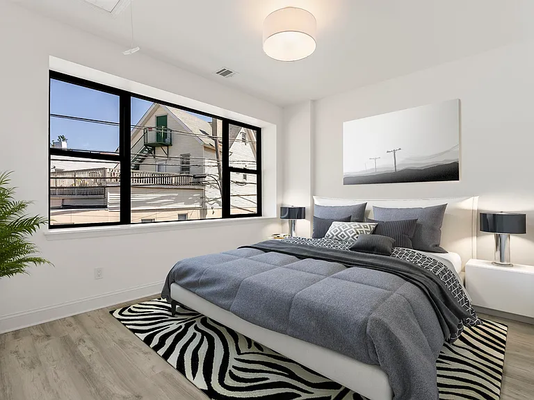 3709 Liberty Ave #1 — Photo 12