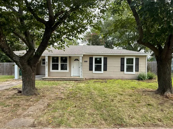 605 Abney St, Whitesboro, TX 76273
