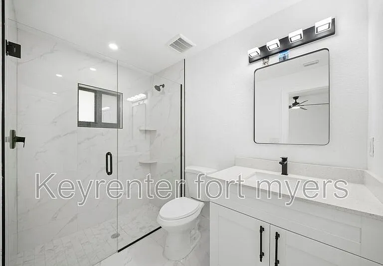 668 Chemstrand St E — Photo 14