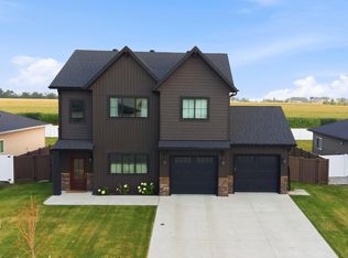 4335 23rd Ave S, Moorhead, MN 56560