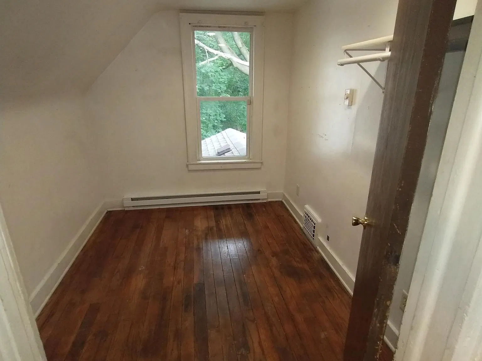 1 bed, 600 sqft, $700 — Photo 4