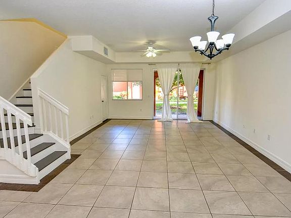 3rd image of 44 SE Sedona Cir APT 103