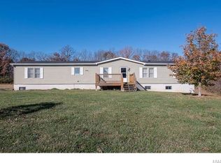 40 Margaret Dr, Moscow Mills, MO 63362