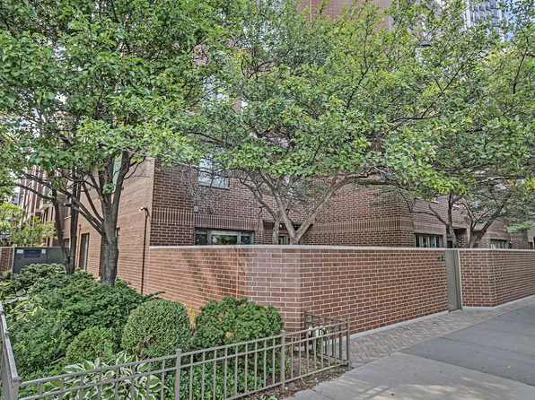 1720 N Lasalle St #22, Chicago, IL 60614