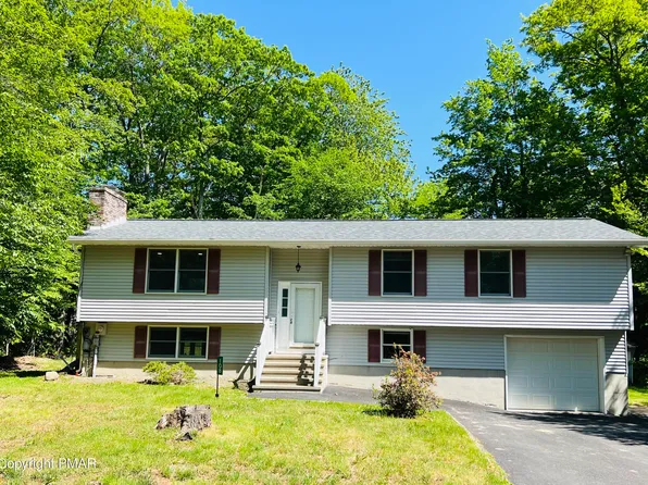108 Remington Cir, Tobyhanna, PA 18466