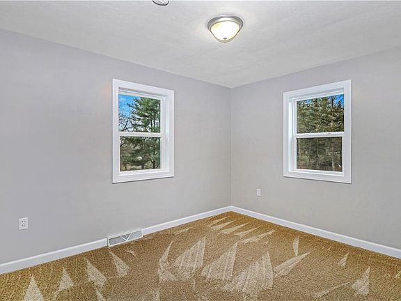 5th image of 1410 Jones Ave