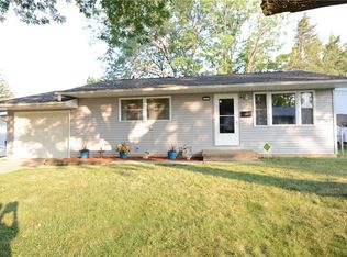 23 Peggy Ann Dr, Decatur, IL 62521