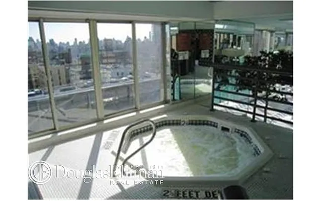 Rented by Douglas Elliman | media 7