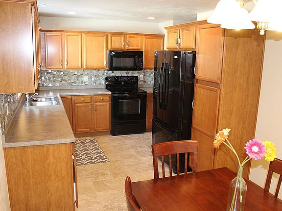 Nice size kitchen