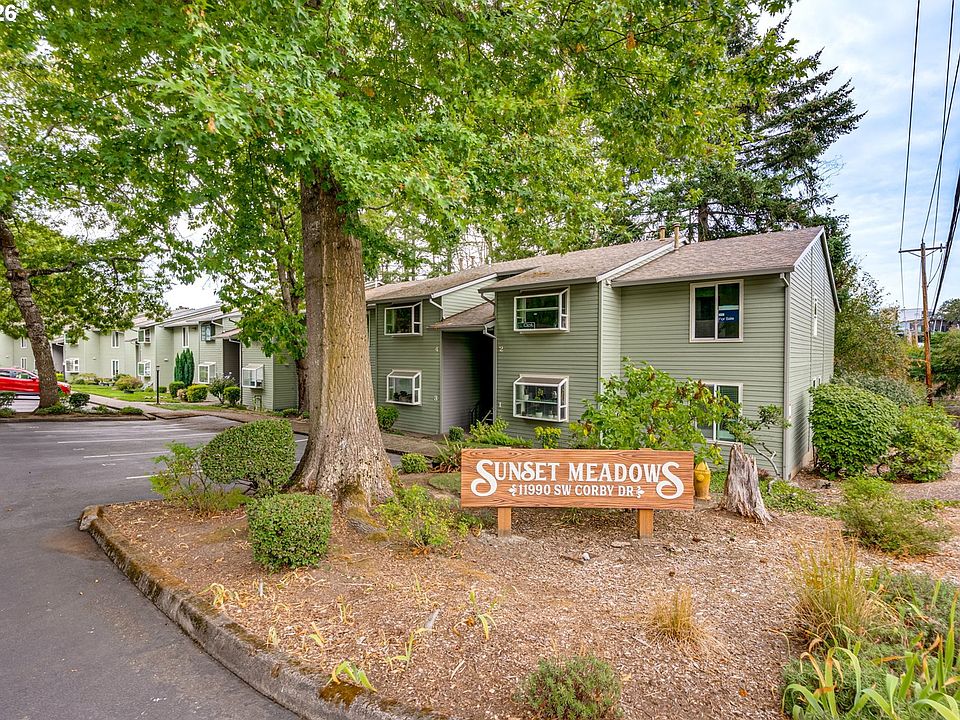1st image of 11990 SW Corby Dr APT 16