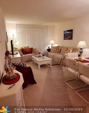 4th image of 2821 Somerset Dr APT 107