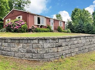 224 Cross Hill Rd, Monroe, CT 06468