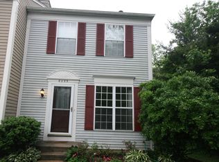 8099 Topper Ct, Alexandria, VA 22315