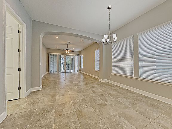 4th image of 77 Archwood Dr
