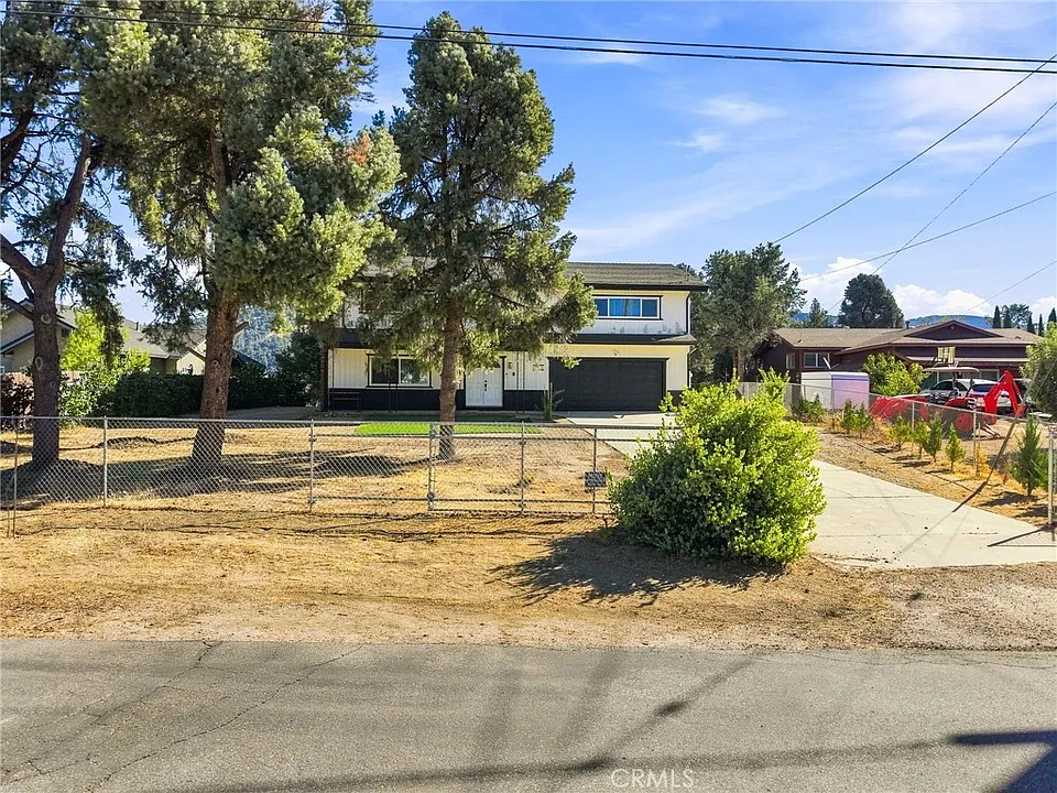1220 Snowbird Dr