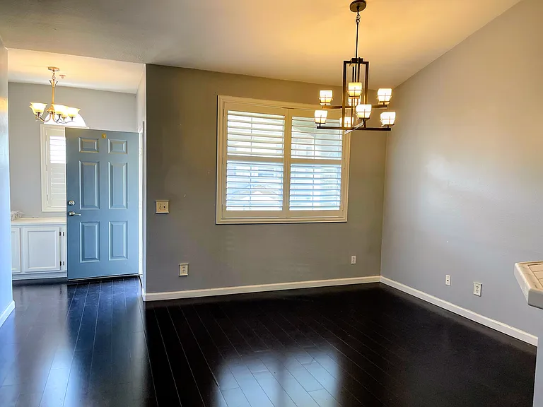 1863 Opaline Pl #533 — Photo 3
